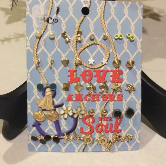 ETC! “Love Anchors the Soul” earring set - Picture 1 of 8